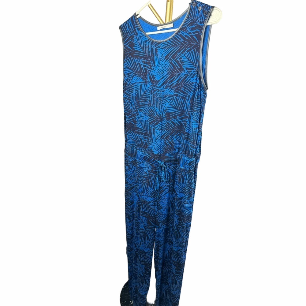 Bailey 44 Paradise Cove Leaf Print Jumper/Romper, size Medium Blue & Black EUC